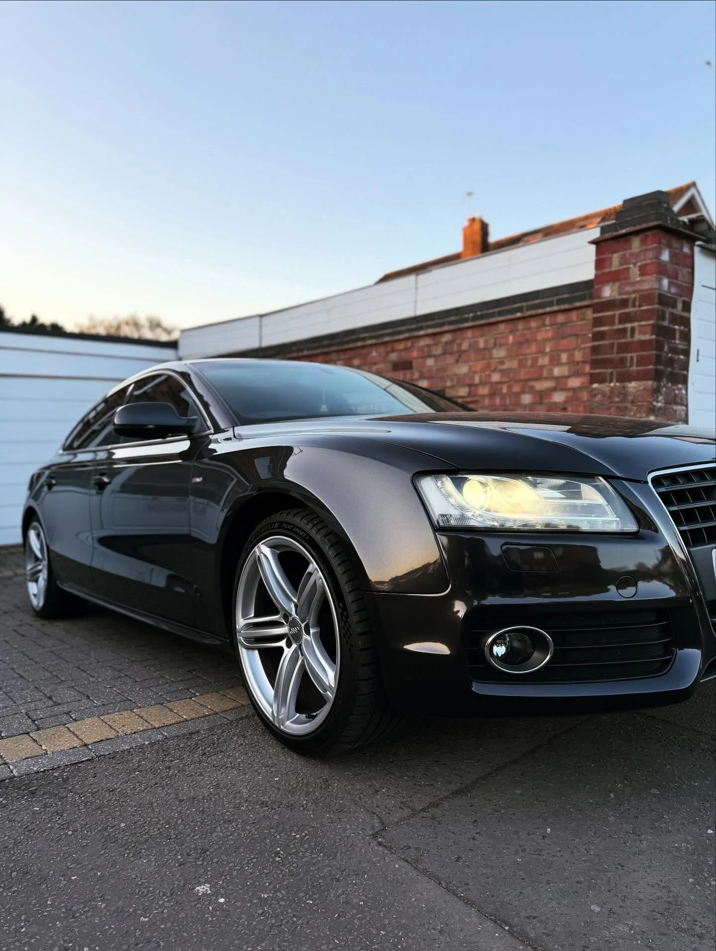 Audi A5 Sportback Mk1 2.0 TDI CR

Performance Remap
Swirlflaps Disabled

Stock bhp: 170bhp 📈 Tuned: 205bhp
Stock Torque: 350nm 📈 Tuned: 430nm
__________________________________________
🖥️ Custom Software
📈 Performance
🌿 Economy
💥 Pops &amp; Ban