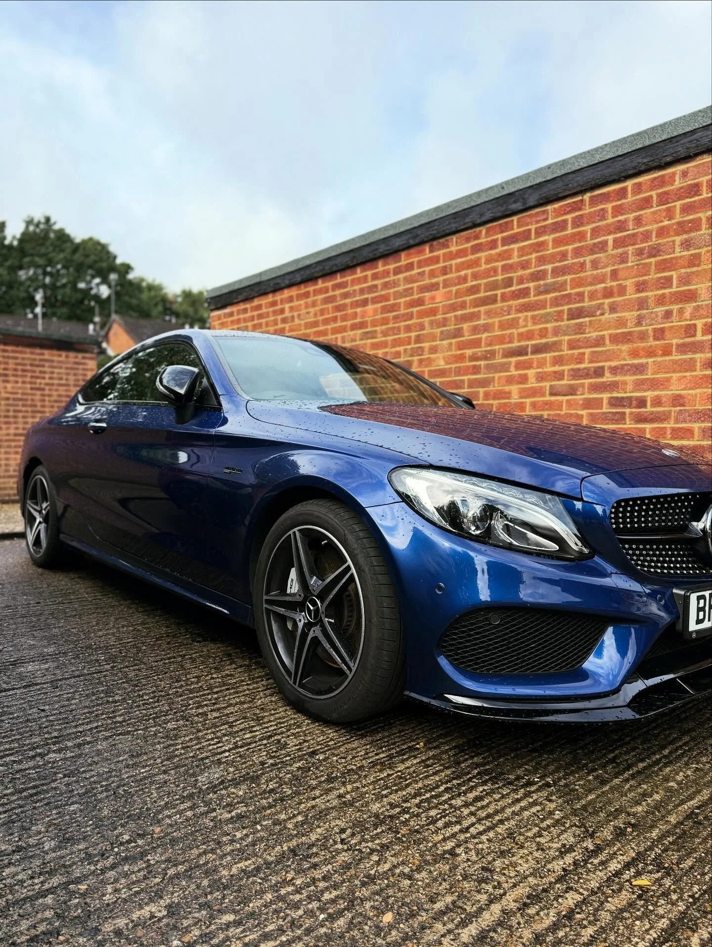 Mercedes C43 AMG W205 
Performance Remap
Stock bhp: 367bhp 📈 Tuned: 420bhp
Stock Torque: 520nm 📈 Tuned: 590nm
__________________________________________
🖥️ Custom Software
📈 Performance
🌿 Economy
💥 Pops & Bangs / Hardcut
⚙ Gearbox Tuning