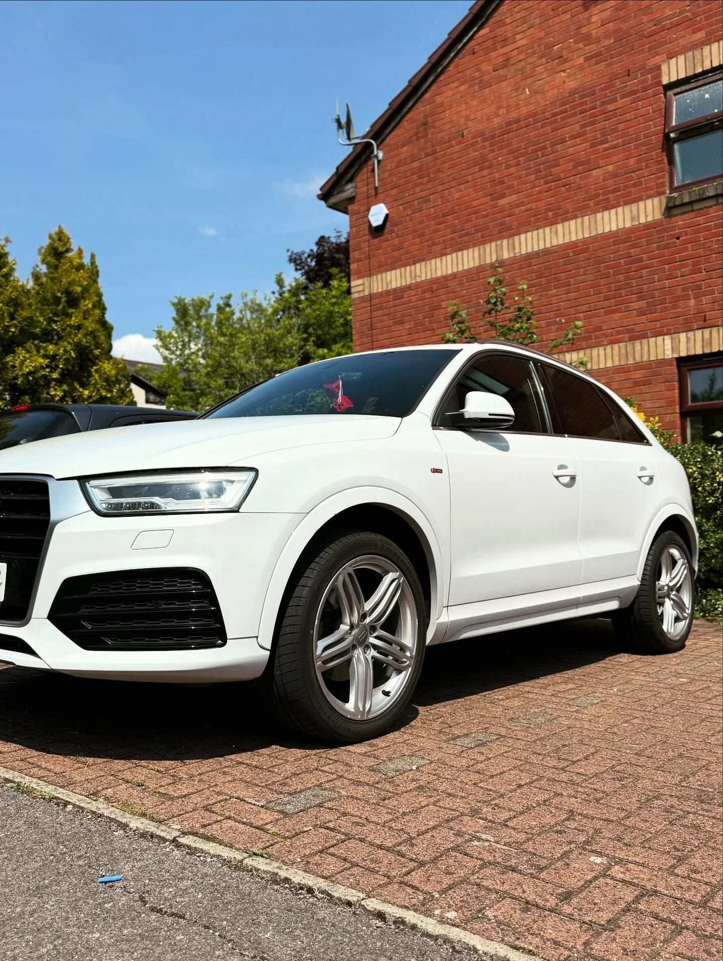 Audi Q3 U8 2.0 TFSI
Performance Remap
Stock bhp: 180bhp 📈 Tuned: 300bhp
Stock Torque: 320nm 📈 Tuned: 440nm
__________________________________________
🖥️ Custom Software
📈 Performance
🌿 Economy
💥 Pops & Bangs / Hardcut
⚙ Gearbox Tuning
🚘