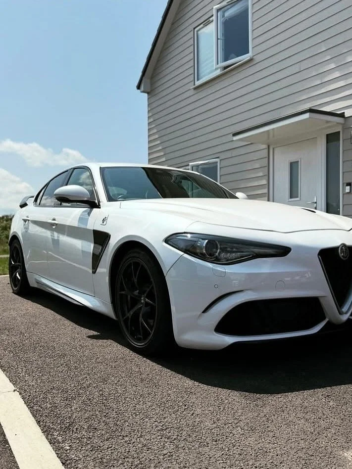 Alfa Romeo Giulia 2.9 T Quadrifoglio
Performance Remap
Stock bhp: 510bhp 📈 Tuned: 580bhp
Stock Torque: 600nm 📈 Tuned: 700nm
__________________________________________
🖥️ Custom Software
📈 Performance
🌿 Economy
💥 Pops & Bangs / Hardcut
⚙ G