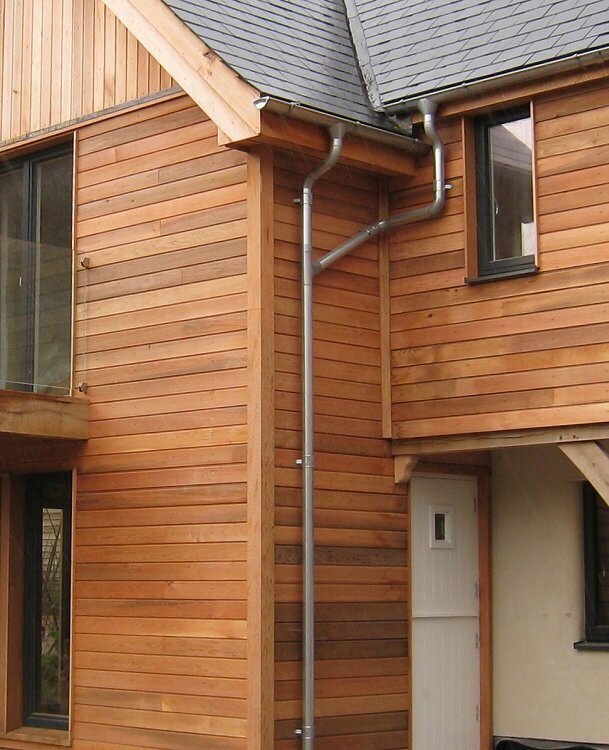 Cedar timber cladding Timber cladding continues to be a popular choice for adding warmth, character and natural texture to both traditional and contemporary buildings.