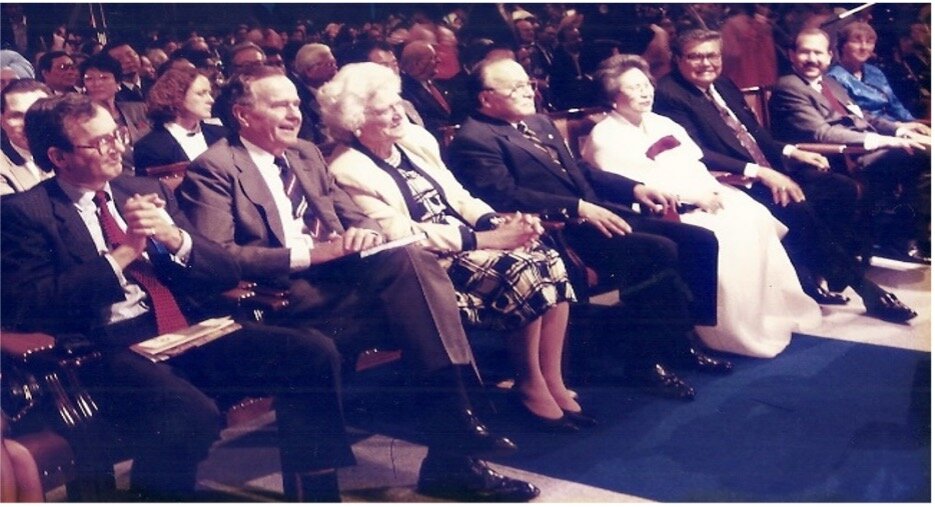  The first row of delegates at the PATA Conference, enjoying PATA President Ratnapala's&nbsp;introduction of Keynote Speaker- President George Bush.   L/R: PATA Chairman Mr. Roland Cobbold, Cathay Pacific Airways; Mr. George Bush; Mrs. Barbara Bush; 