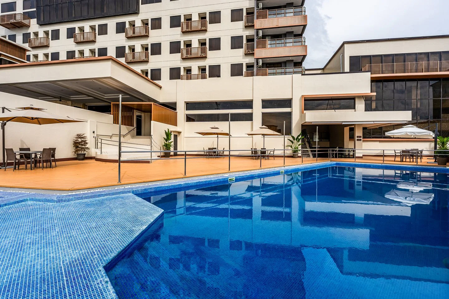 Best Western Plus Pulsar Cagayan.jpg
