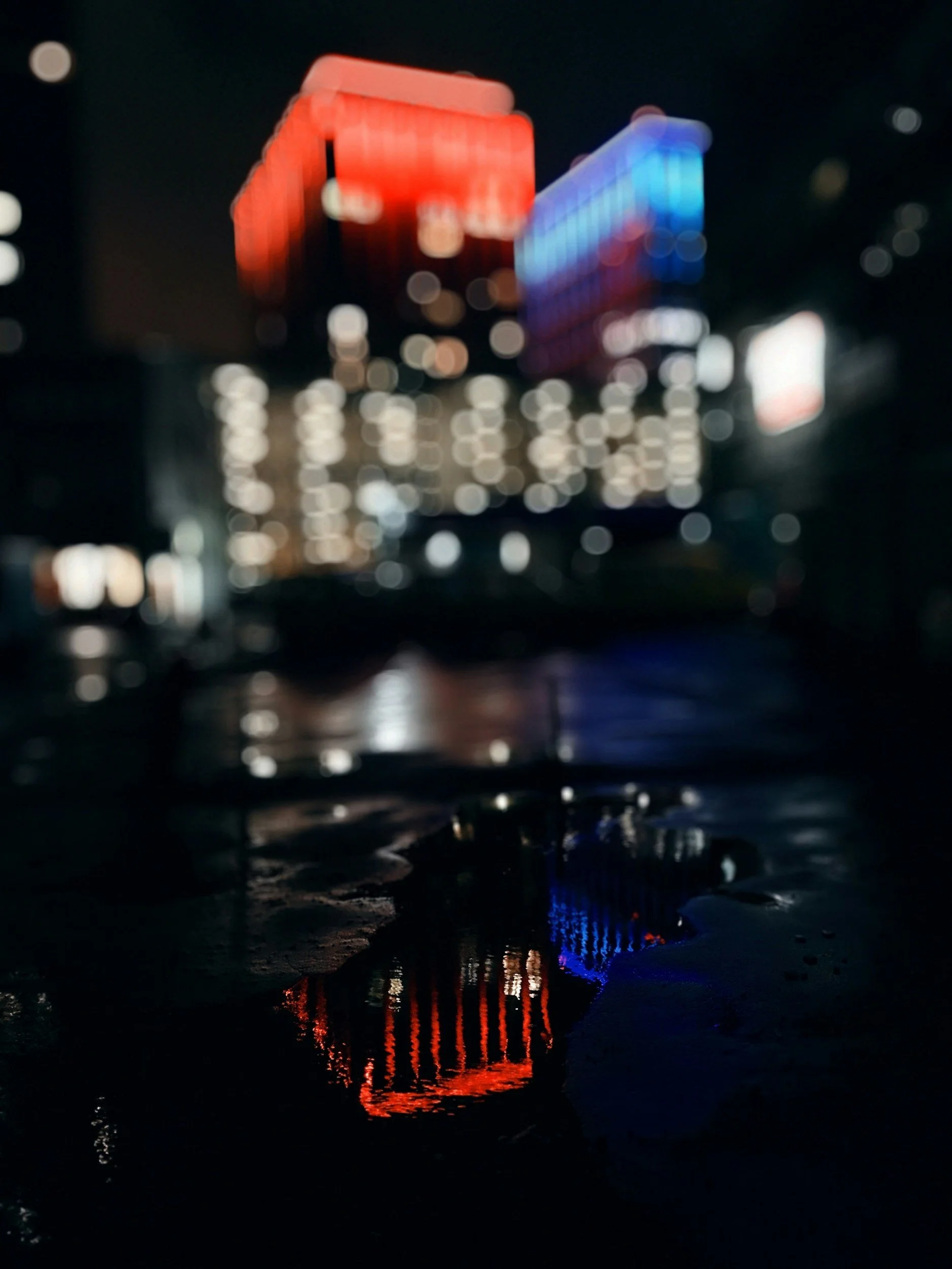 When It Is Not Clear, Stay Close