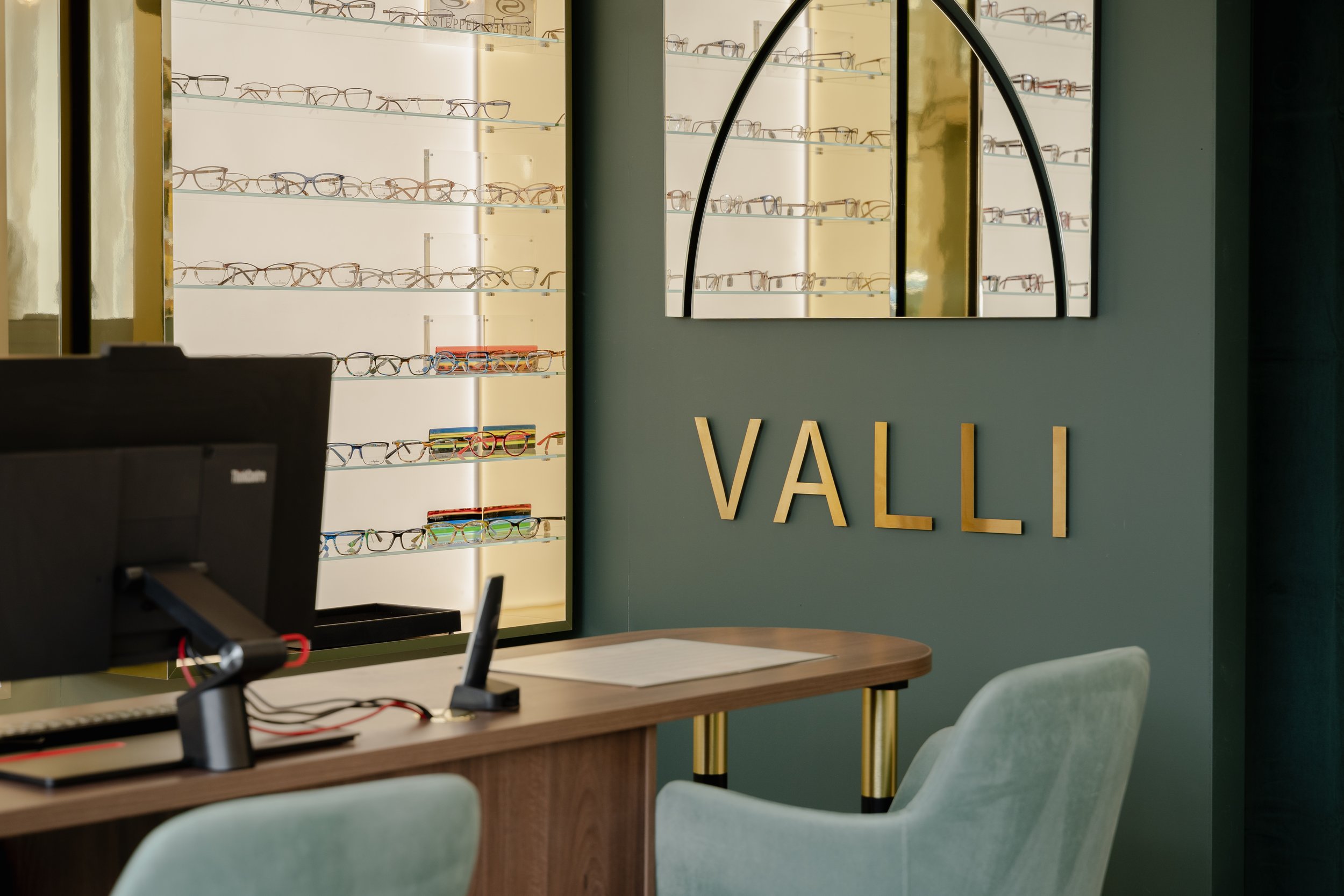 valli Slaithwaite-2.jpg