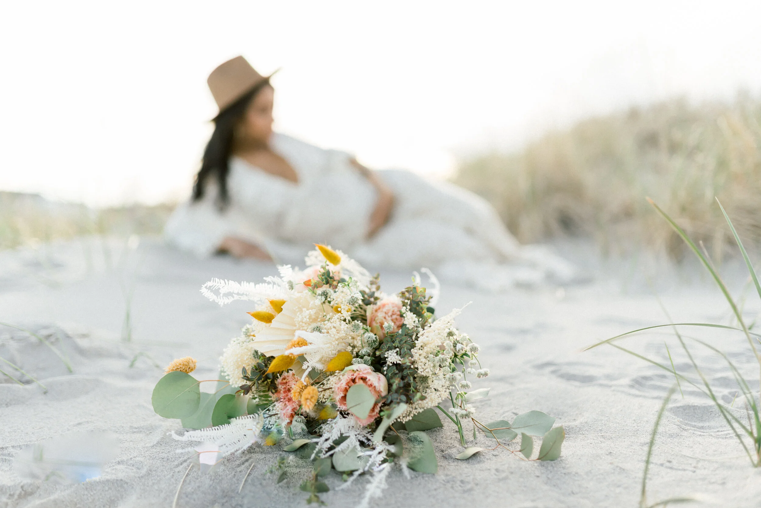 Maternity Shoot - Picturesque Bouquet
