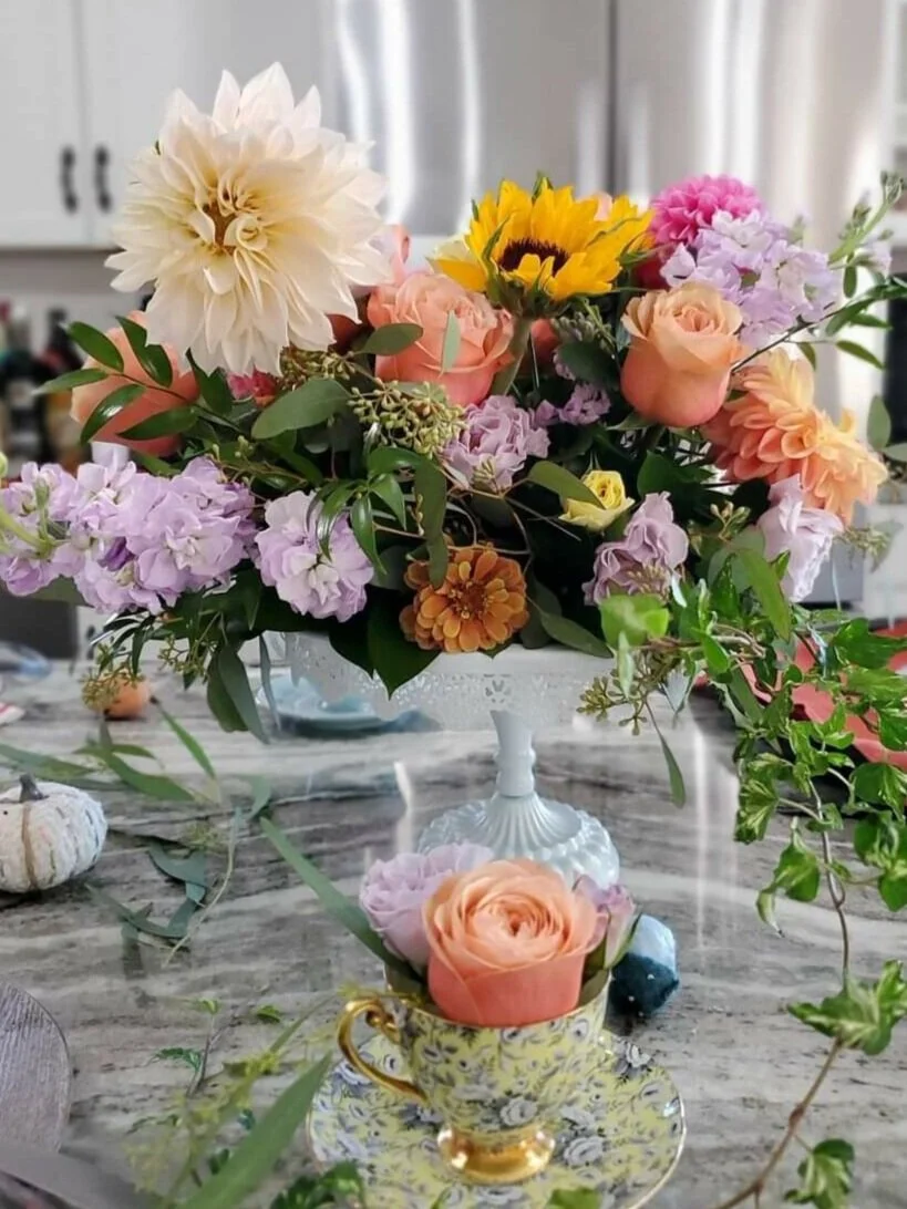 Gorgeous colorful centerpiece