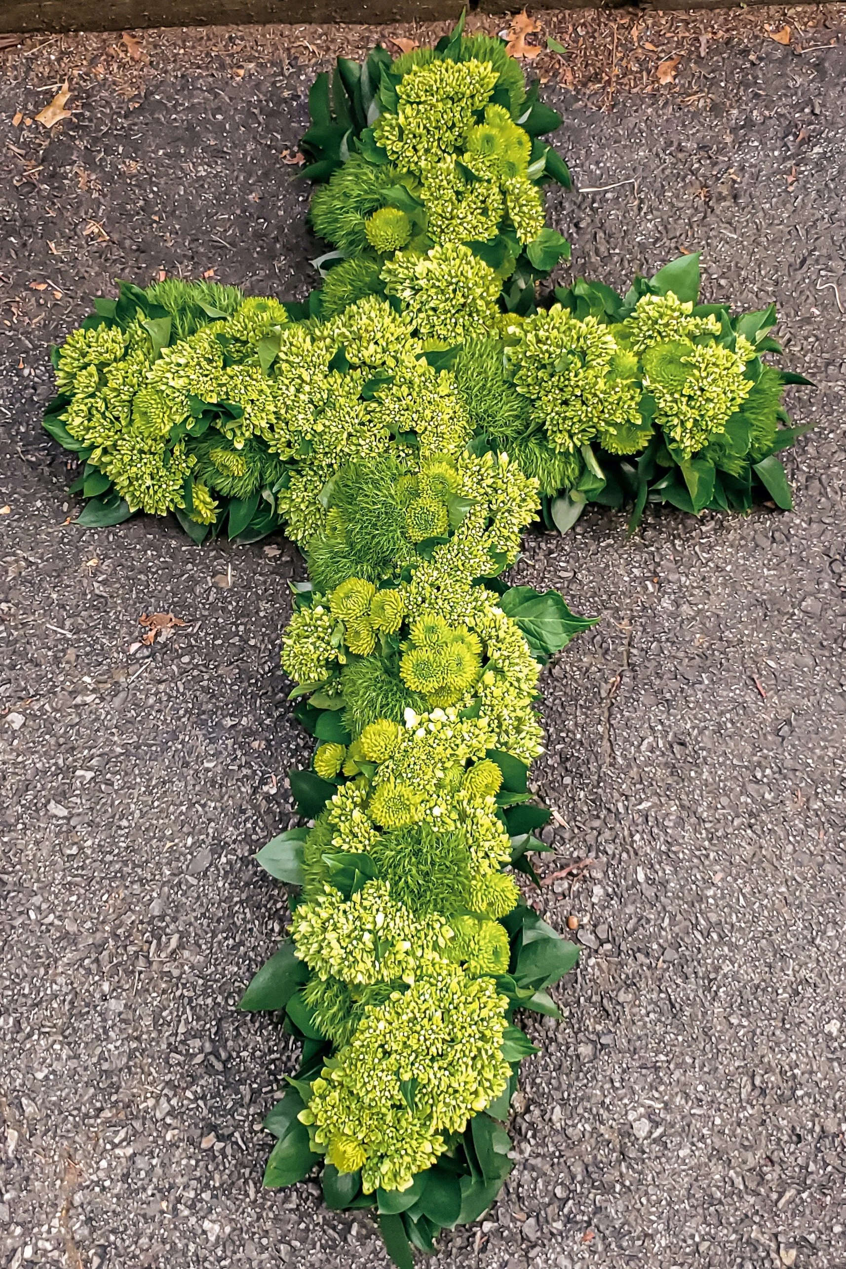 Cross tribute - $200 to $400