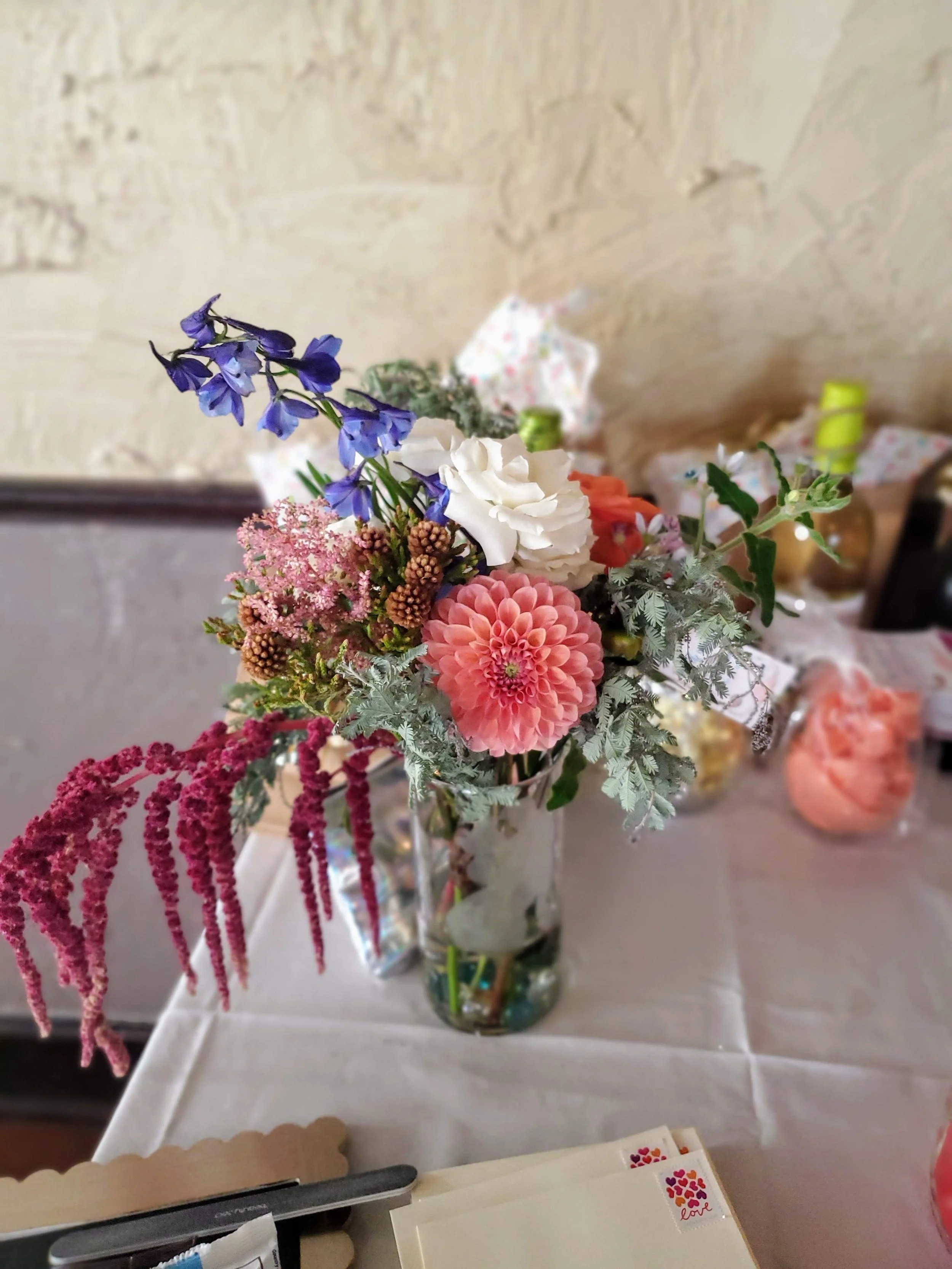 Dramatic radiant vase