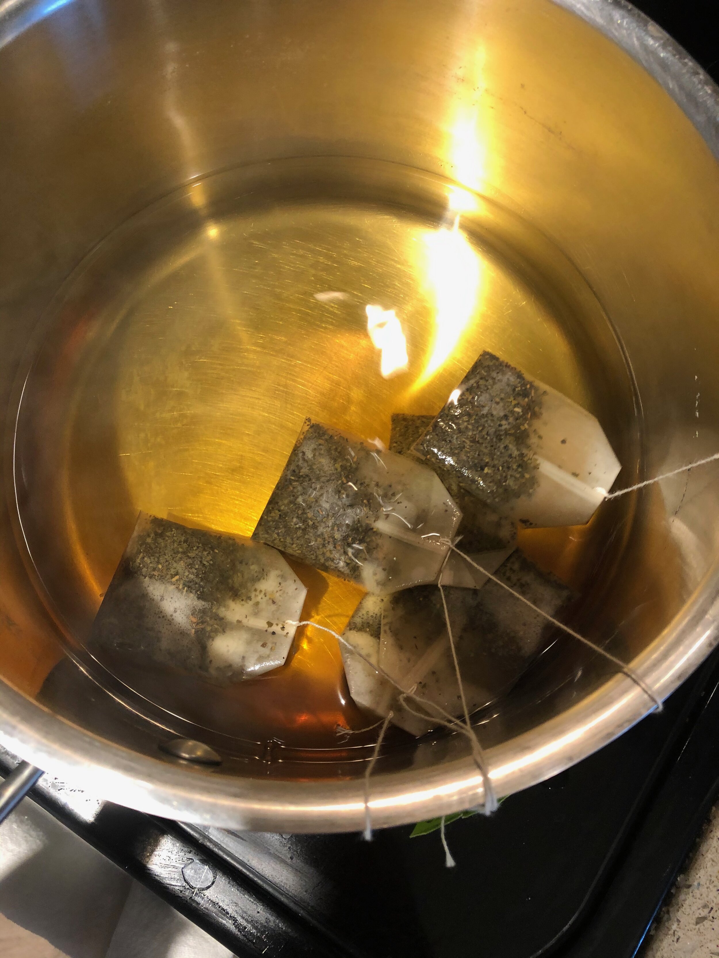 Strawberry Basil Sweet Tea — Pimentos and Peonies