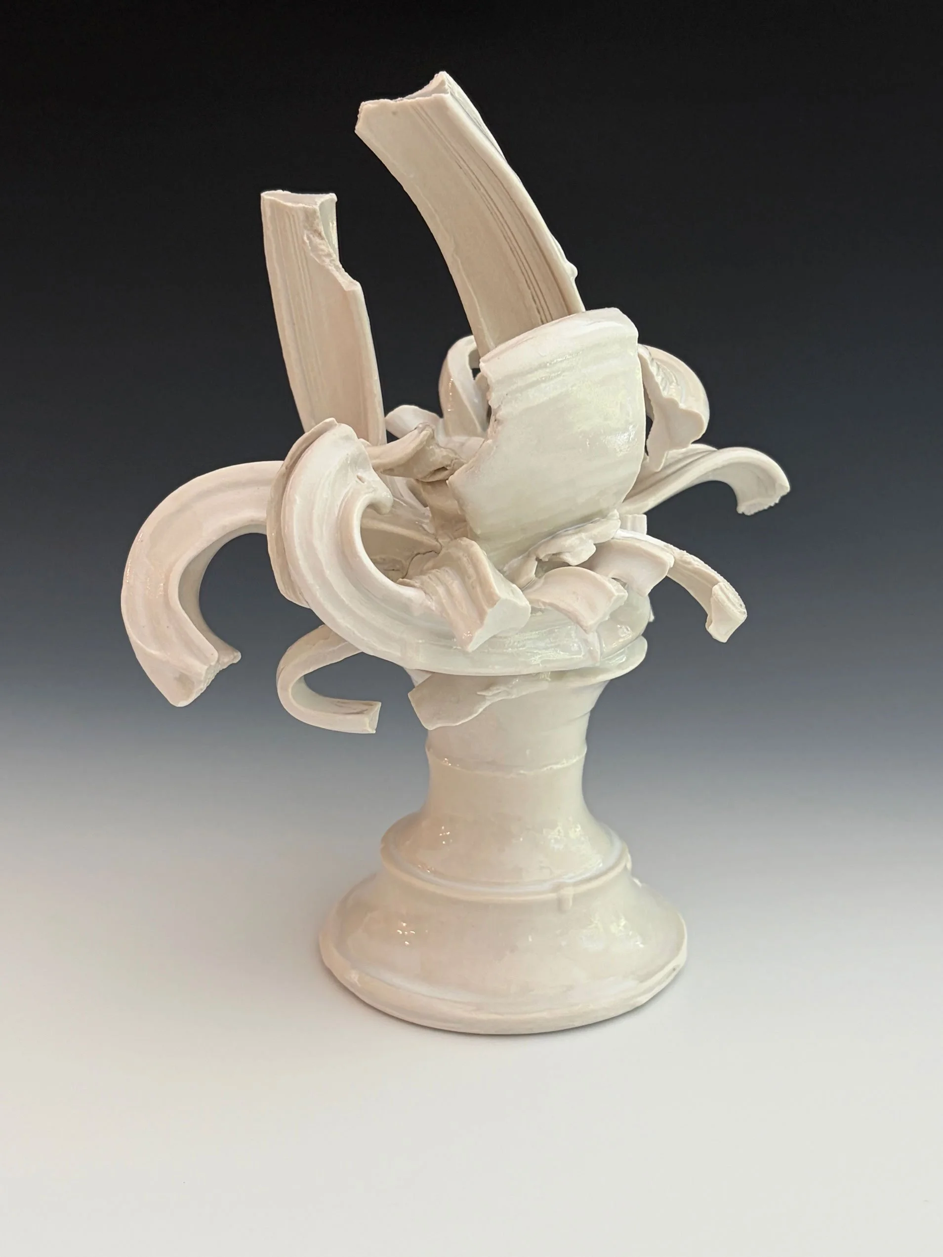 punkstatuette-wht4.jpg