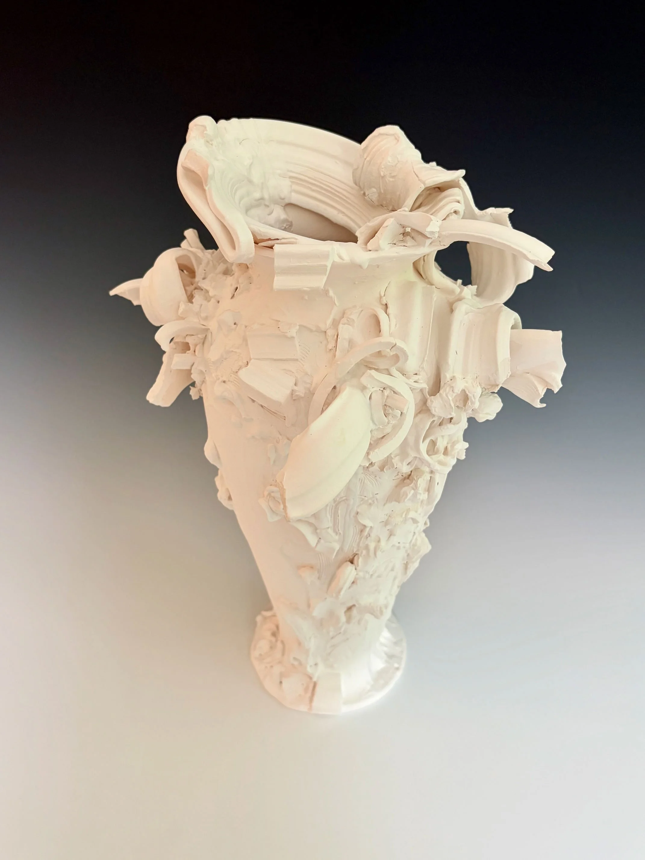 white-banquete-vase-B.jpg