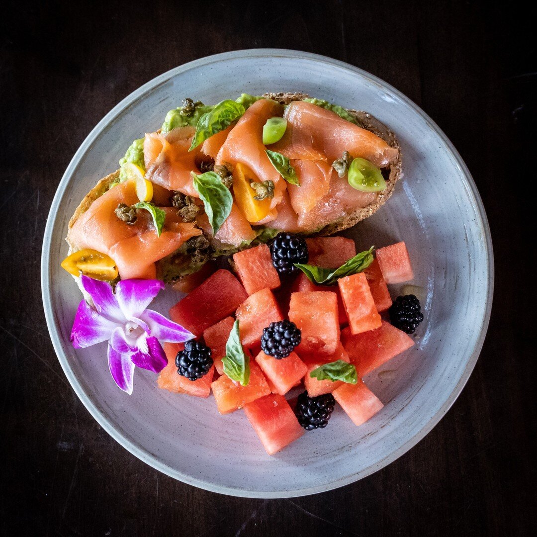 Our Avocado Toast &amp; Smoked Salmon is a dish full of happiness that you must try! 🍽😋

Brunch Today 12-3pm

#TheHighwood #nj #ny #food #saturday #brunch #dinner #breakfast  #foodie #mood #views #yummy