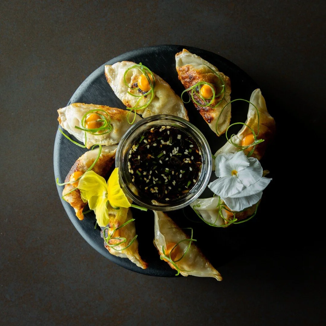 Every Tuesday is Tapas Tuesday! Start off your meal with delicious Tapas ALL DAY!!😍🍽 
Starting at 4pm 

#TapasTuesday #WeehawkenViews #DinnerNJ #FoodieNJ #EatAndEnjoy #SummerNJ #SummerNYC #TheHighwood #SetYourStandardsHigh