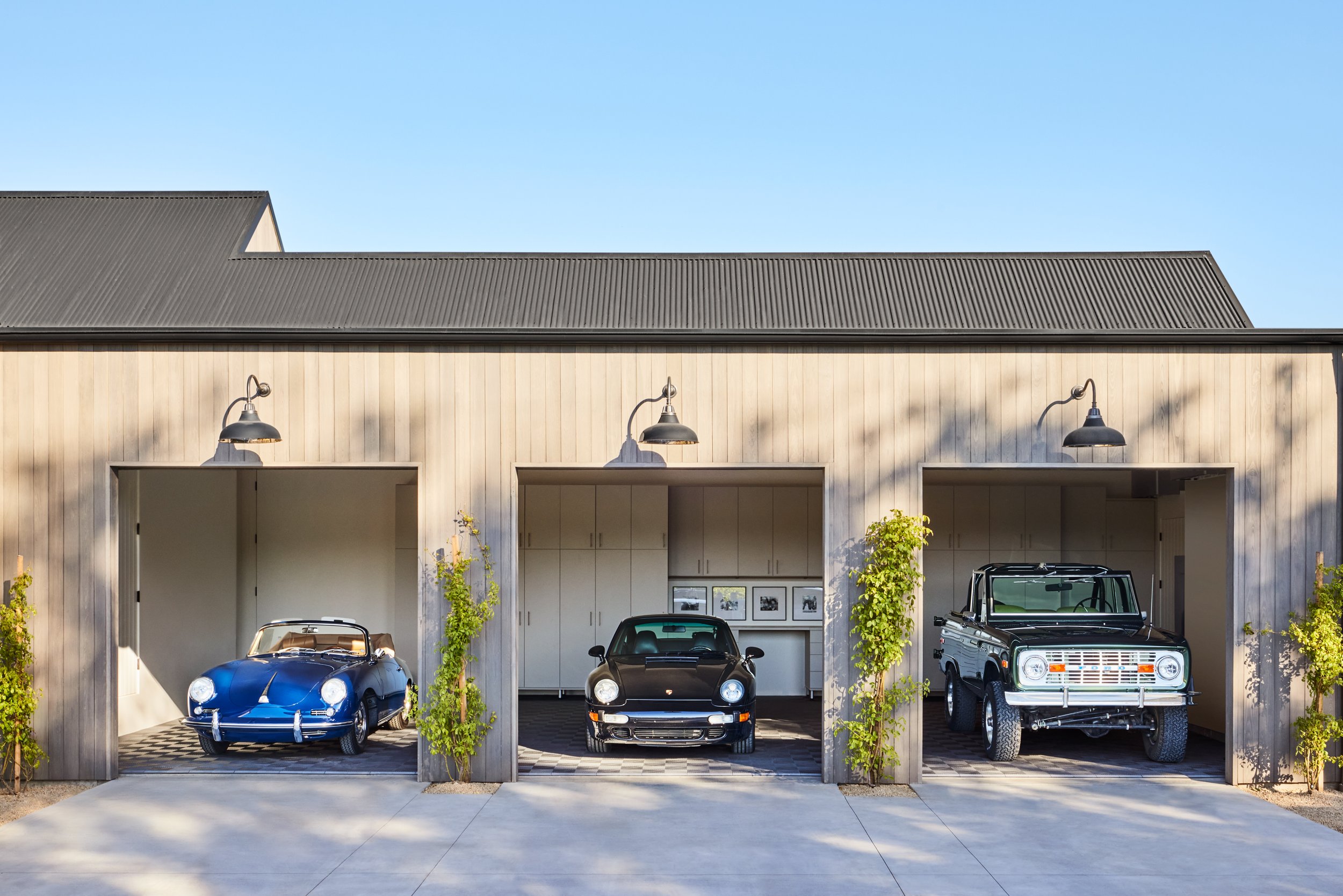St-Helena_Exteriors-Garage_010.jpg