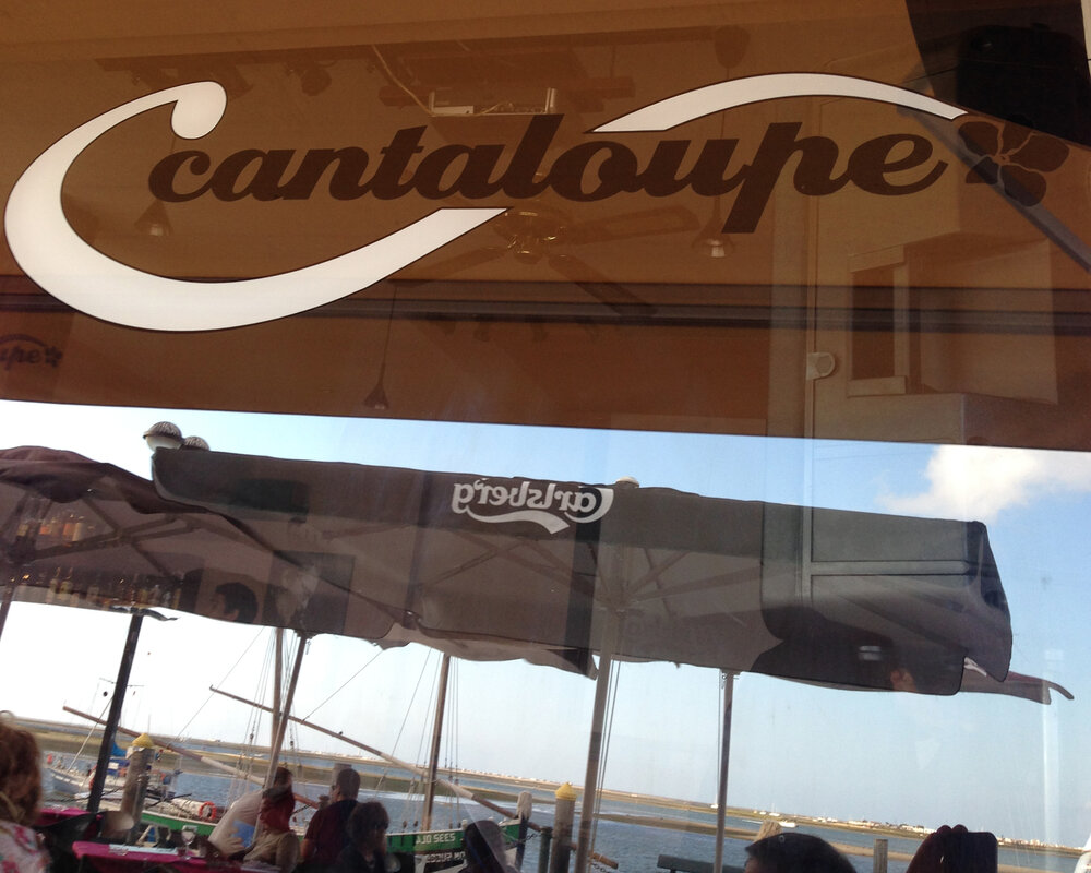 DRINKS/EATS - Cantaloupe Lounge in Olhao