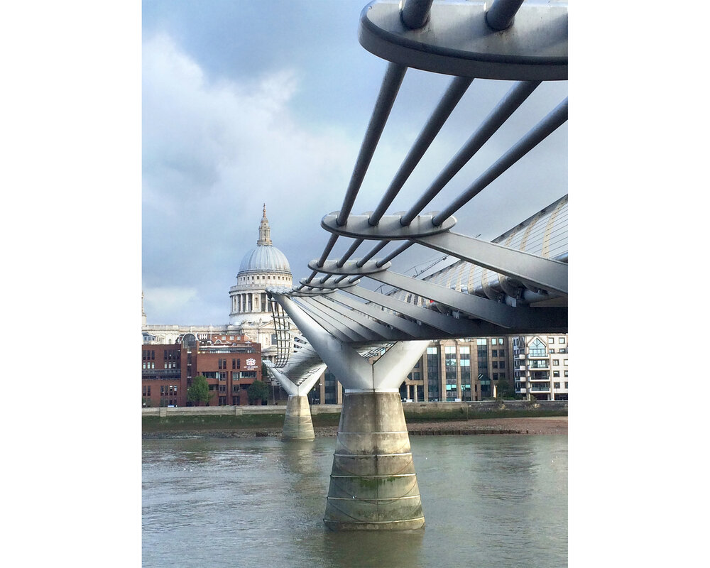 SIGHTS - Millennium Bridge with St. Paul's in the background