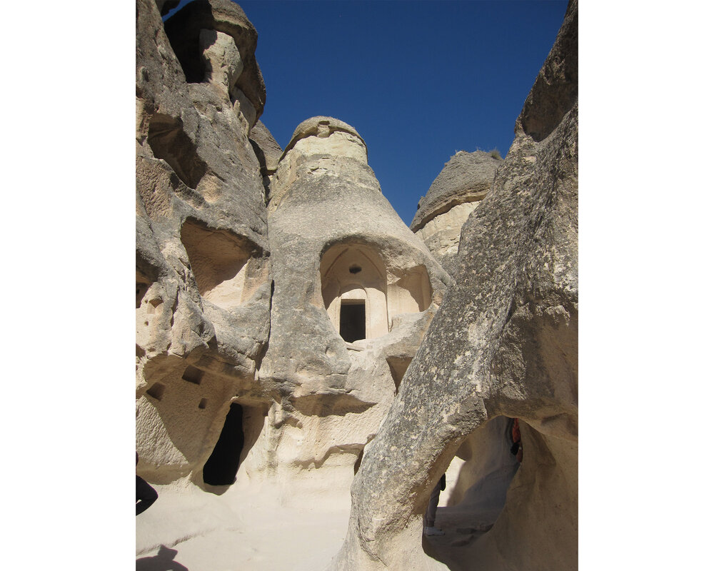 SIGHTS - Ancient Cave Houses 