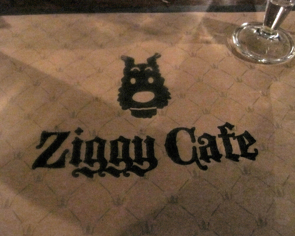 DRINKS/EATS - Ziggy Cafe 