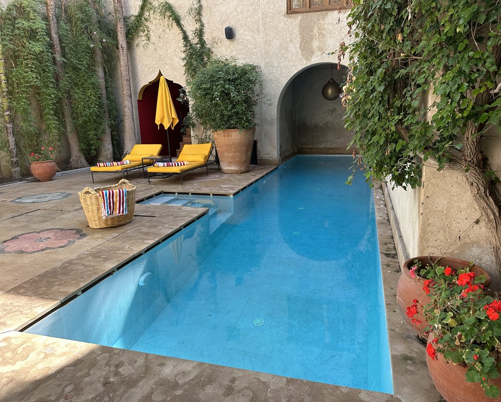 EL FENN - Interior courtyard pool 