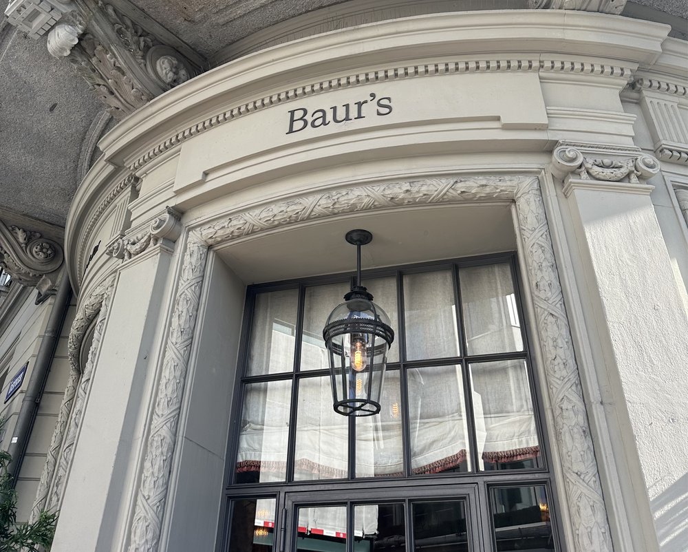 DRINKS/EATS - Baur's Brasserie