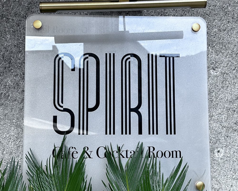 DRINKS/EATS - Spirit Cafe &amp; Cocktail Room 