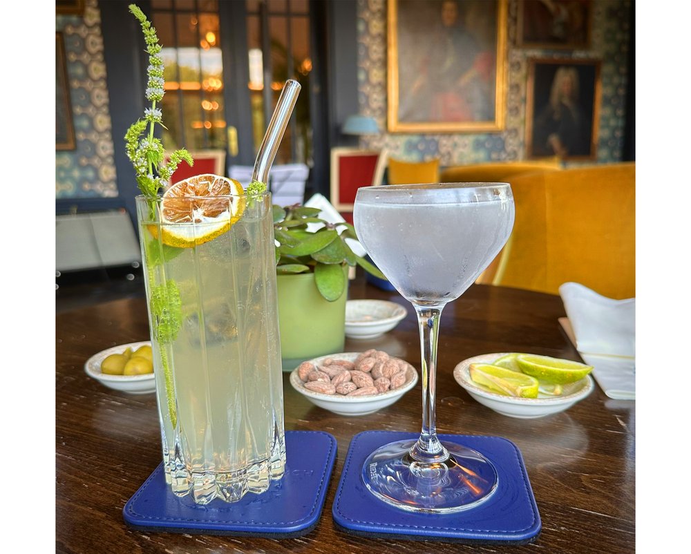 DRINKS/EATS - The American Bar at Chateau Gutsch