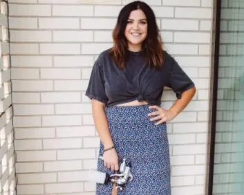 61. The Tea with Bri and Jessica B