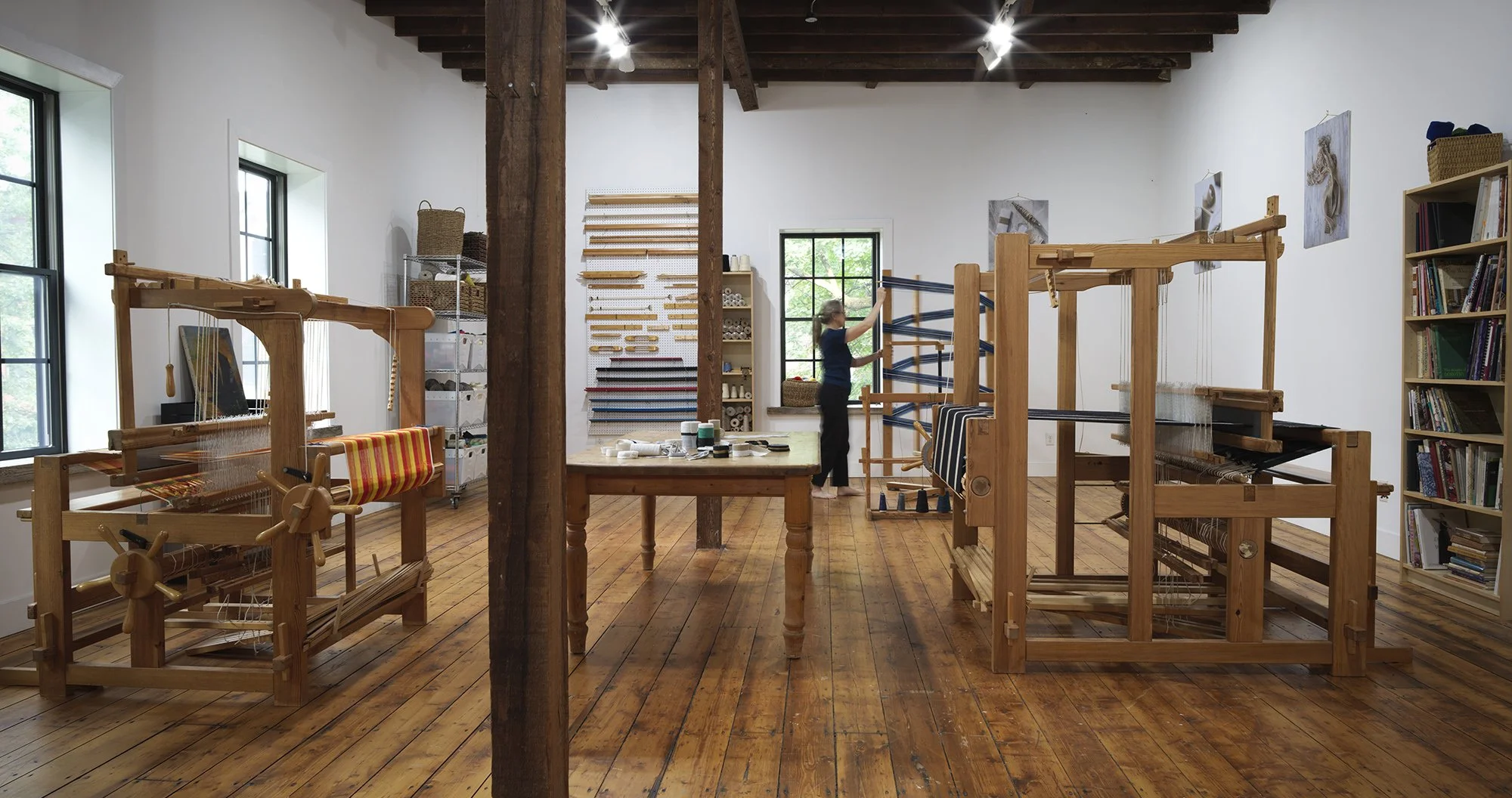 Past Innovations, Future Materials: Exploring British Longwools' Untapped Potential for Modern Textiles