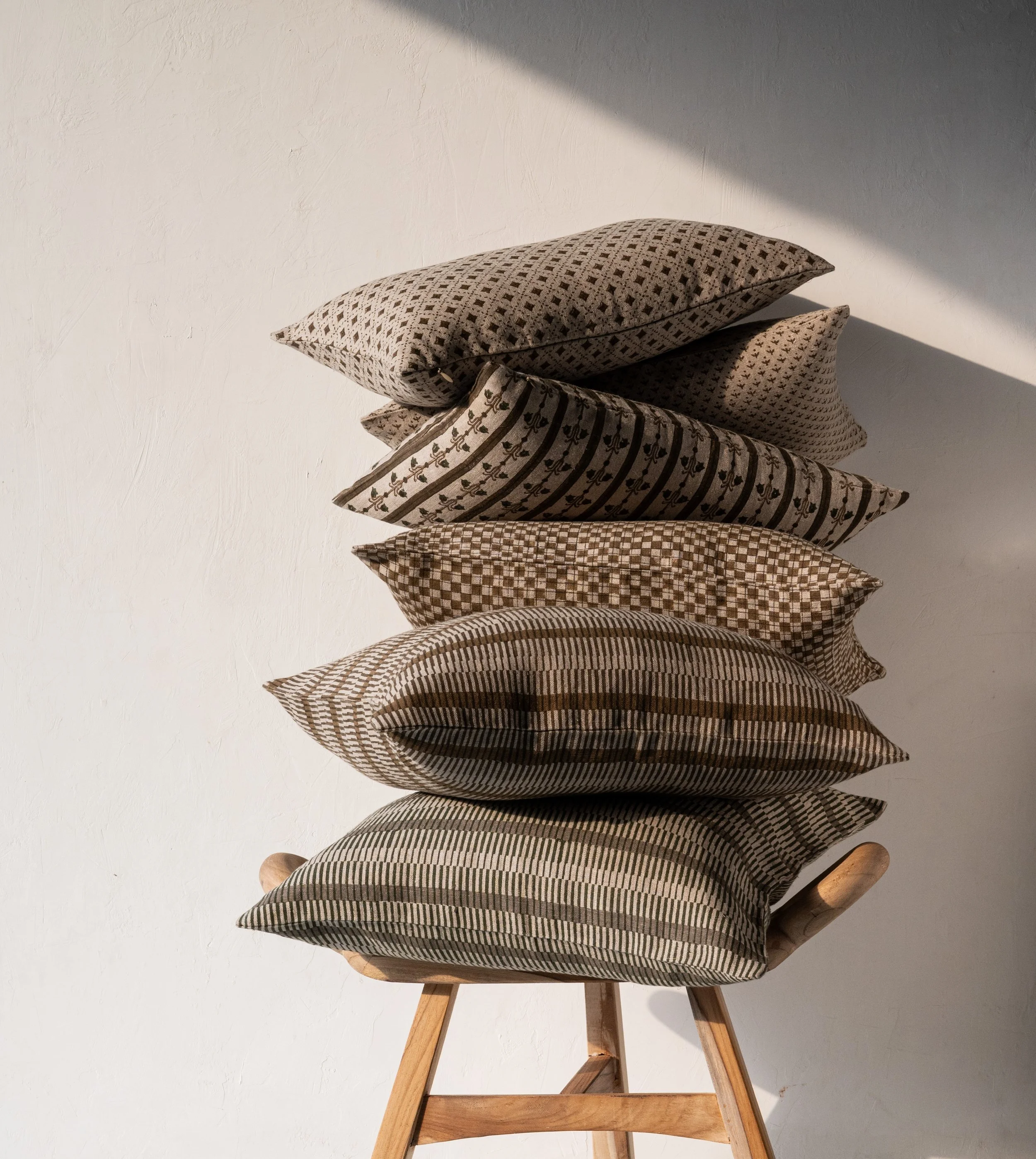 c_Sootee Cushions_Block Printing_Photography & Styling by Sootee Team - Kaushiki Gon.jpg