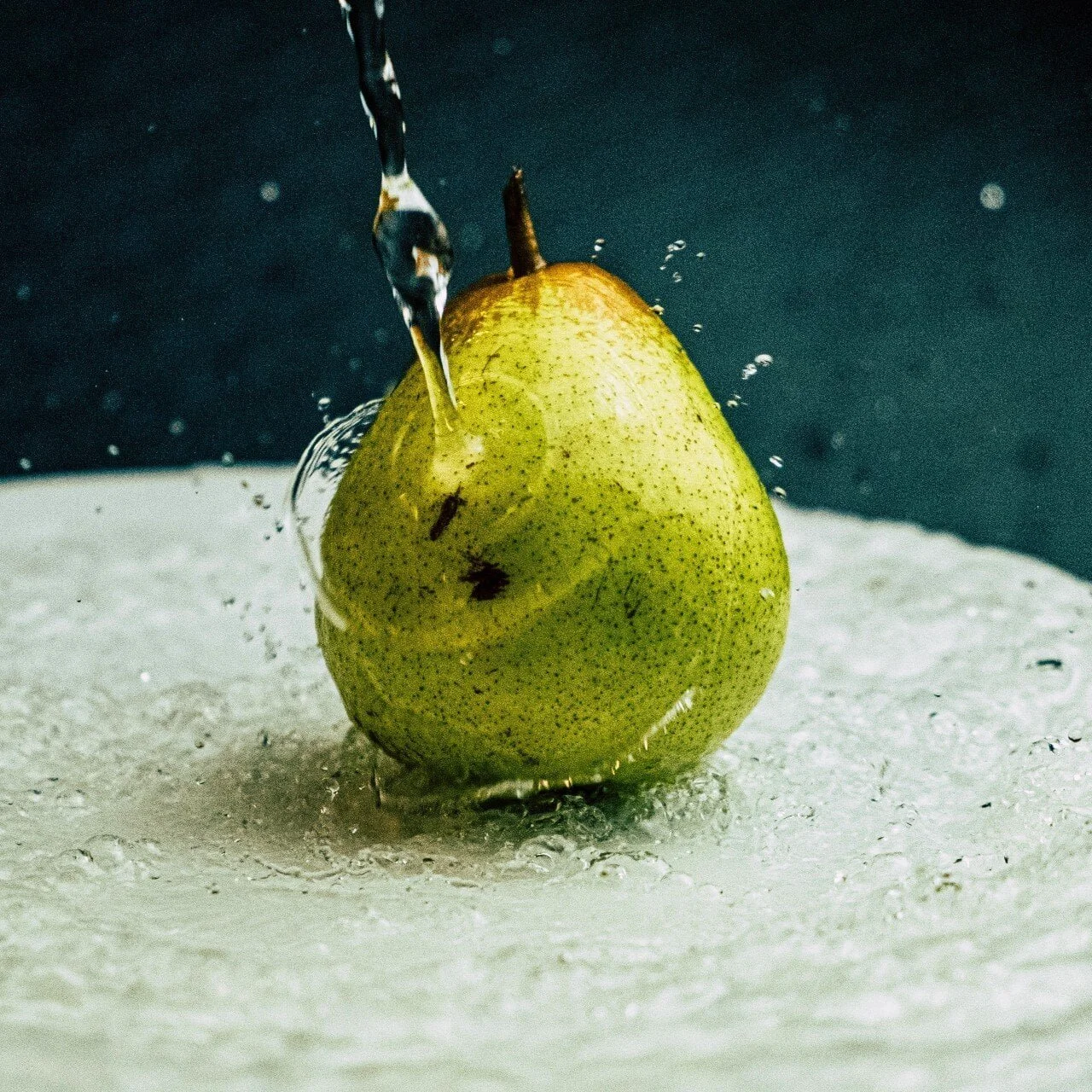 Bosc pear pic, benefit of pears, Energetic of food, East West Wellness