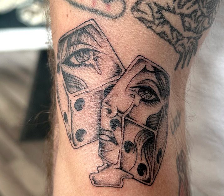 lia-tattoo-9.jpg