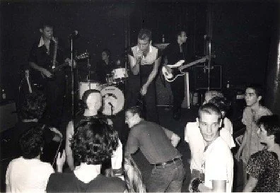 BMB_80_930CLUB_002.jpg
