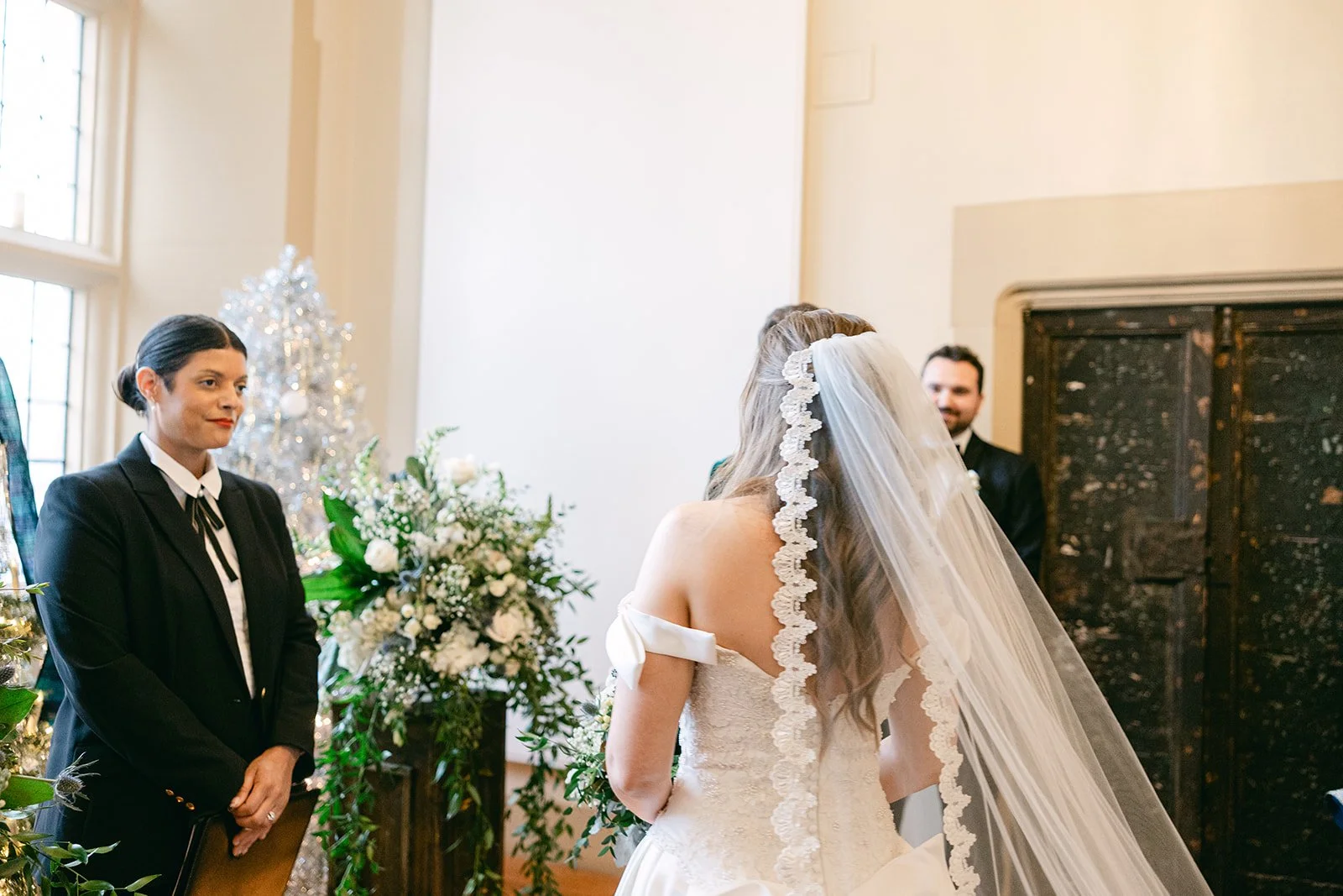 SarahMattozziPhotography-AnnCarterMichael-BranchMuseumWedding-Ceremony-89.jpg