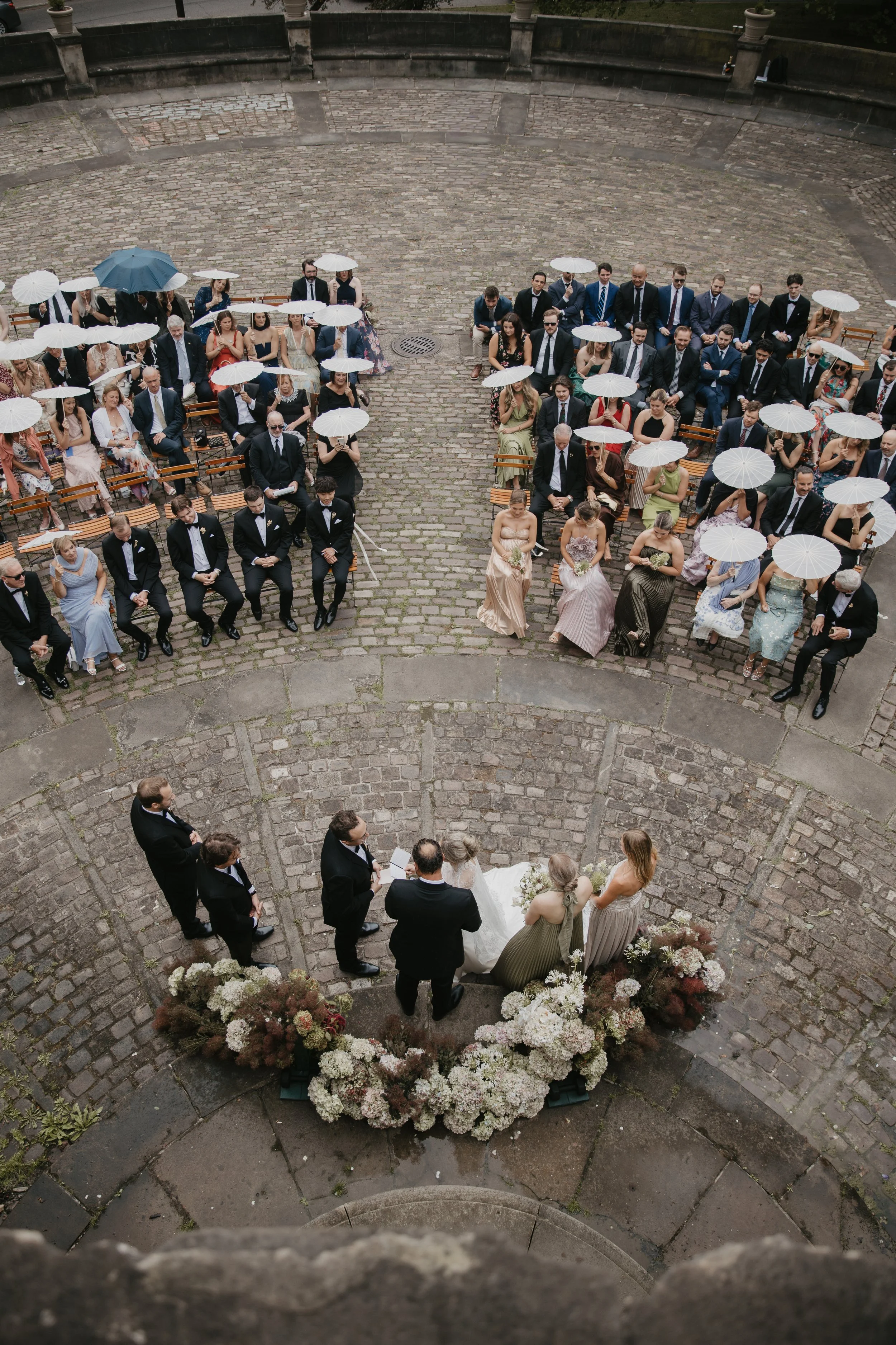 Luxury Cleveland Wedding at the Italian Cultural Gardens &amp; Cleveland Museum of Art | Gabby &amp; John