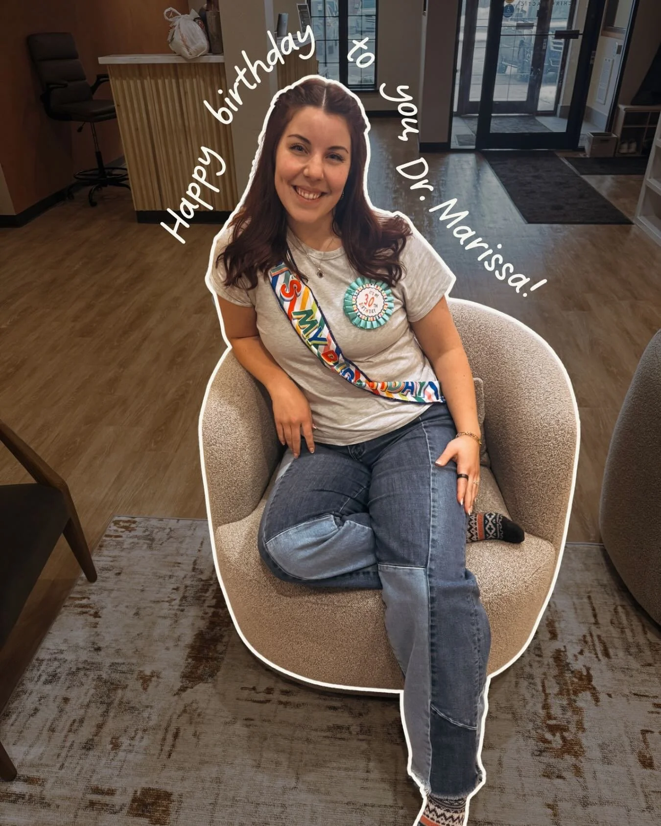 Happy 30th Birthday to the brightest light to ever shine, Dr. Marissa✨ 

What can't we say about this woman?! She does it all. She gives one heck of an adjustment, she genuinely listens and is fully present for whoever she's with, she is excellent at