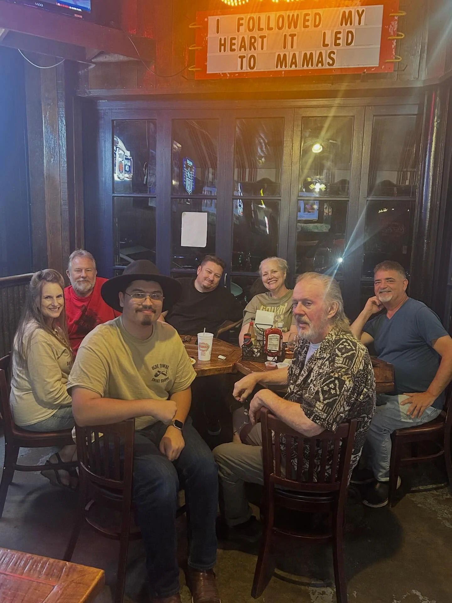 If I had to choose one word to sum up the Natchitoches Louisiana Bigfoot Festival it would be FUN. I had a great time visiting the great state of Louisiana, seeing old friends and meeting new ones. It always blows my mind that people from all over ha