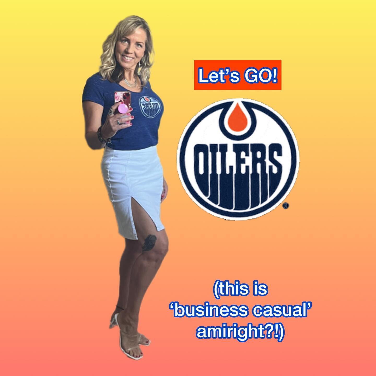 🙌🏻 you know you&rsquo;re in Oil Country when this is &lsquo;business casual&rsquo;!! And your team is in the playoffs!!
AGAIN!

(Sorry not Sorry Flamers 🔥 ..again😆)
.
.
#edmonton #edmontonalberta #edmontonoilers #edmontonoilershockey #edmontonoil