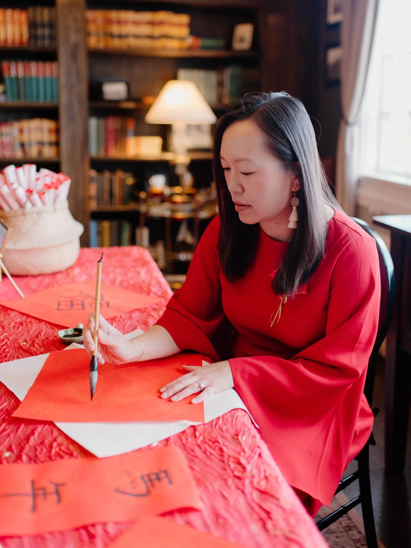 My first introduction to calligraphy was through Chinese calligraphy, which I learned as a child in Chinese school. I never thought that decades later I&rsquo;d have the chance to write Chinese calligraphy live at a @wipacolorado event! This Lunar Ne