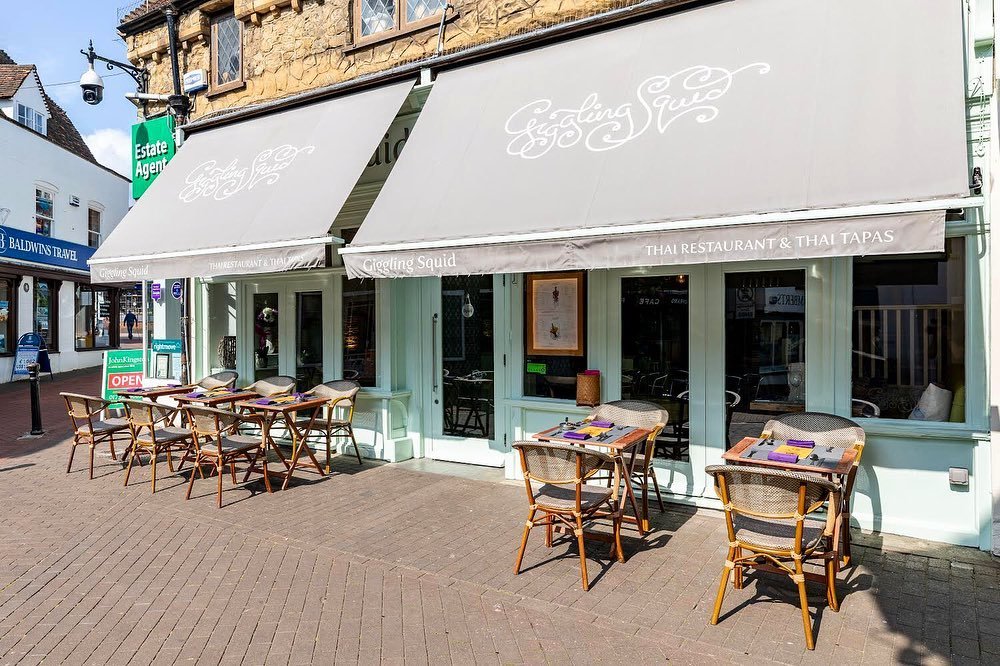 Nestled in the heart of Sevenoaks, Giggling Squid offers a culinary journey to the vibrant streets of Thailand. With its warm ambiance and authentic flavours, this eatery has become a staple for locals and visitors alike seeking a taste of Thailand!?