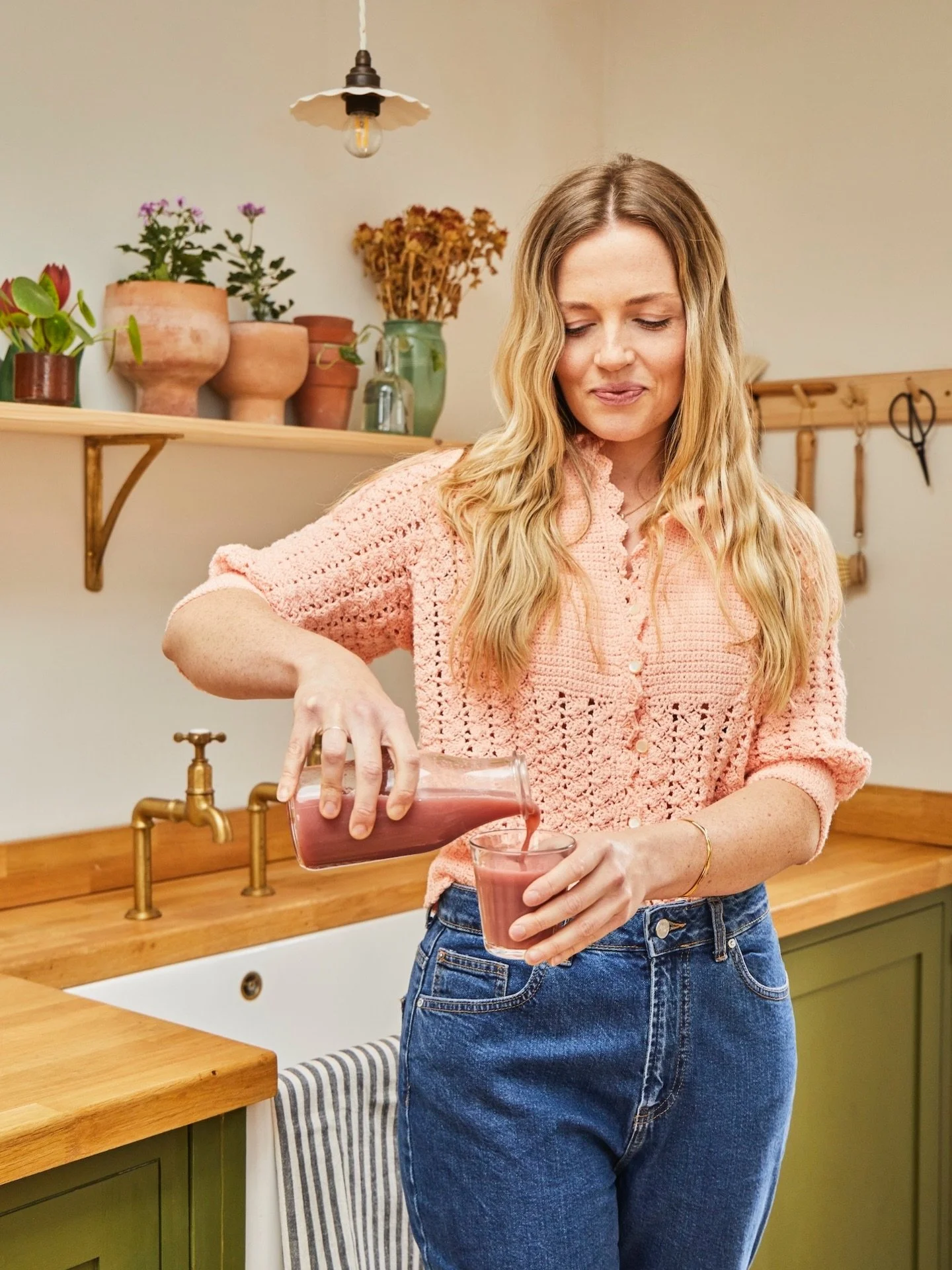 Spring clean your nutrition this season!🌱🍎

Grace Brennan is a Sevenoaks-based registered nutritional therapist and health coach who supports clients with realistic changes to food, movement and lifestyle, to improve energy, curb cravings and suppo