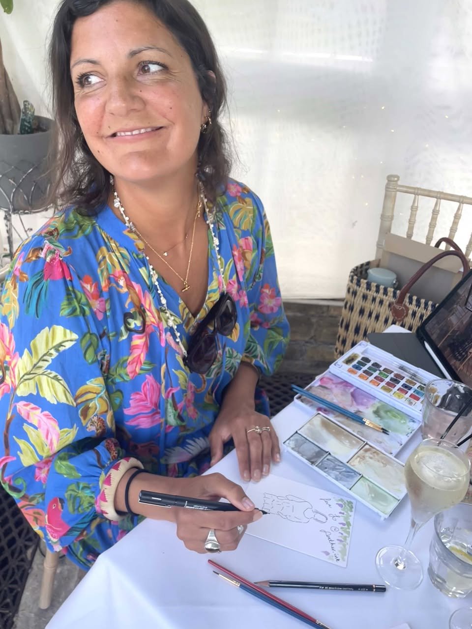 Feather Ink is a lovely Sevenoaks based business, dedicated to creating beautifully bespoke artwork and stationery for life’s memorable occasions!✨
Run by the talented local graphic designer and illustrator Jo, who creates elegant wedding stationery 