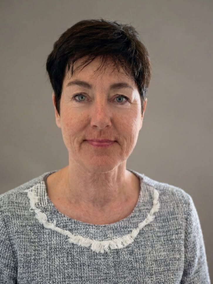 Sevenoaks based, Nurture Reflexology is run by the fabulous Tatiana, who offers foot and facial reflexology treatments designed to help clients relax, unwind and restore balance✨

Tatiana provides a calm, nurturing space where clients can rest and re