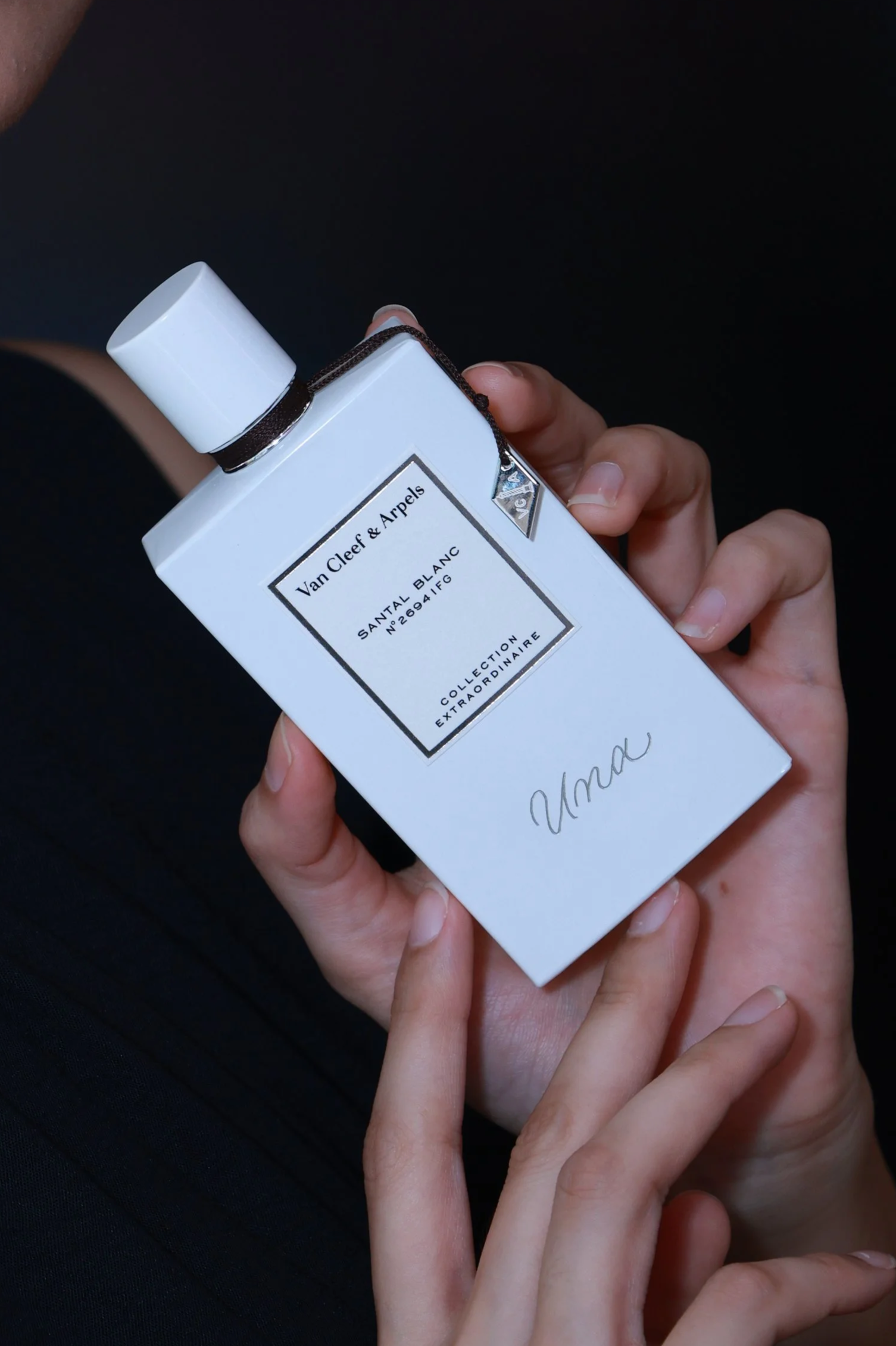 On-site Engraving on Van Cleef and Arpels fragrance at Sephora Hong Kong