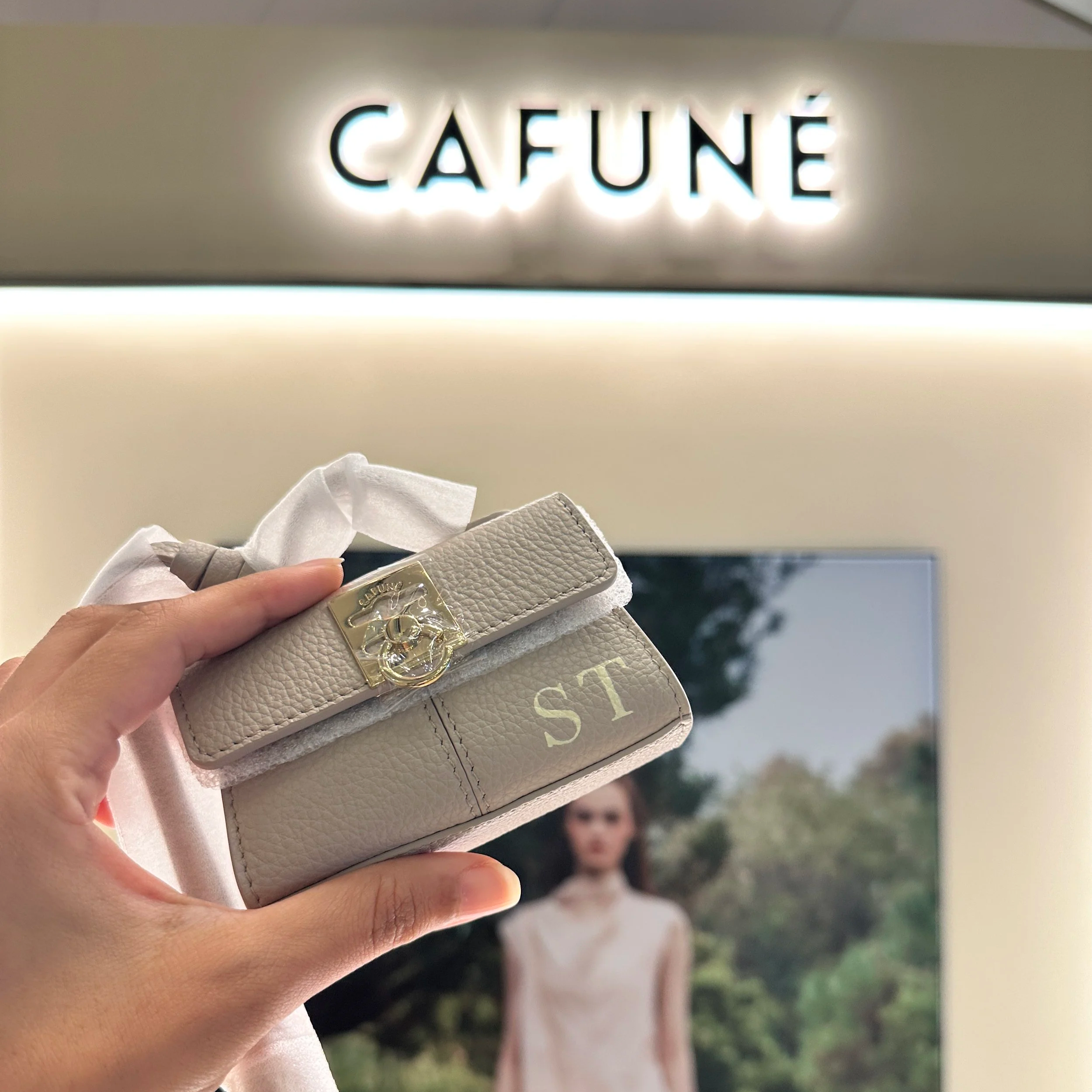 On-site Leather Painting on Bag Charms for Cafune Hong Kong pop up at IFC