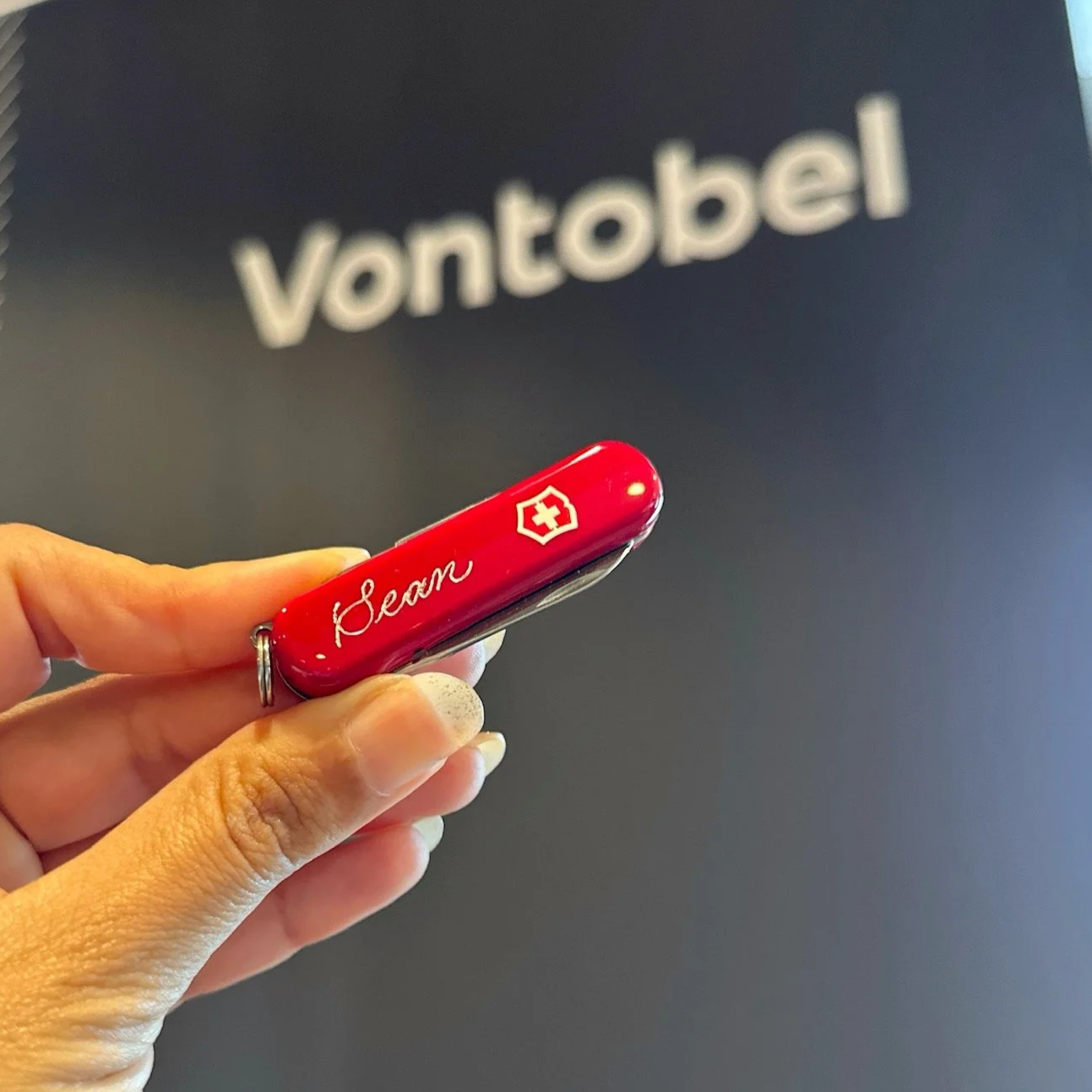 On-site Calligraphy Heat Foiling on Swiss Army Knives for client event in Hong Kong