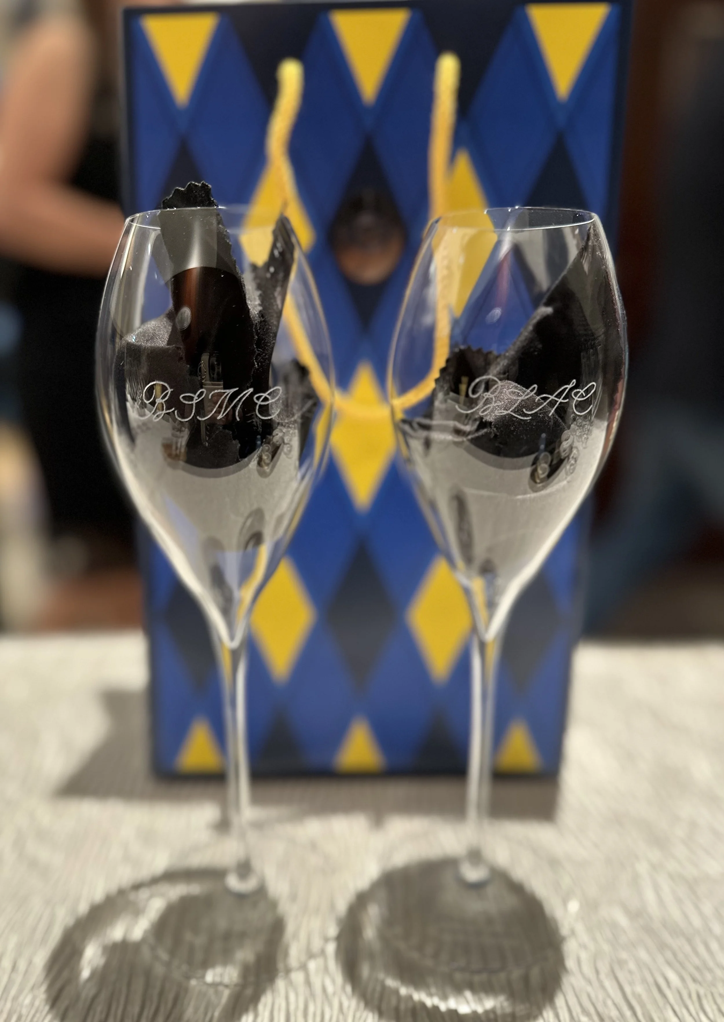 Hong Kong Champagne glass engraving