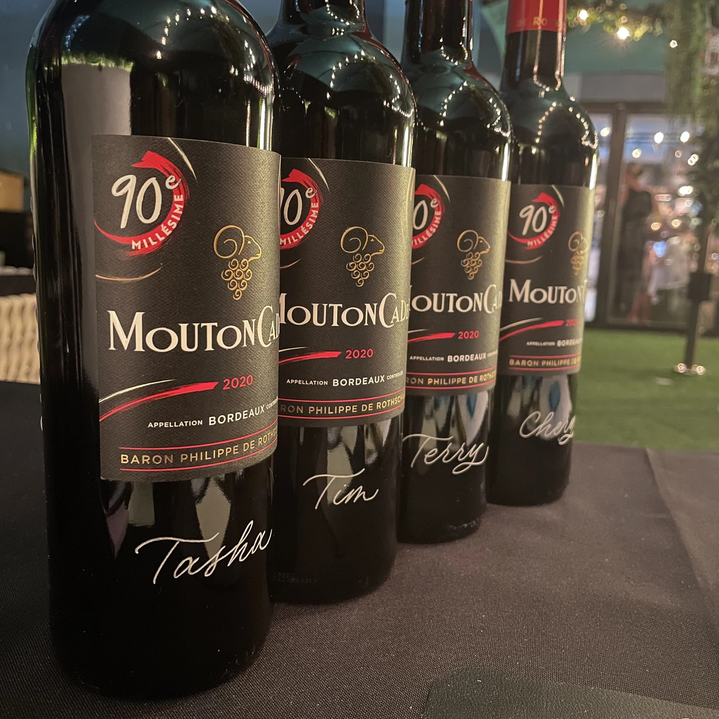 Hong Kong Calligraphy and Engraving Artist