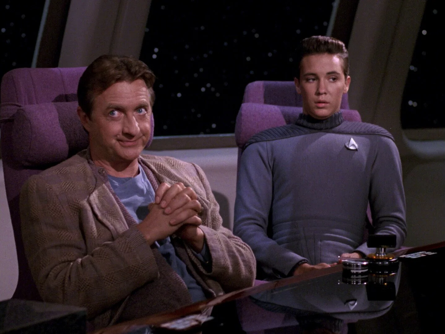 Star Trek TNG Season 3, Episode 1 - Evolution