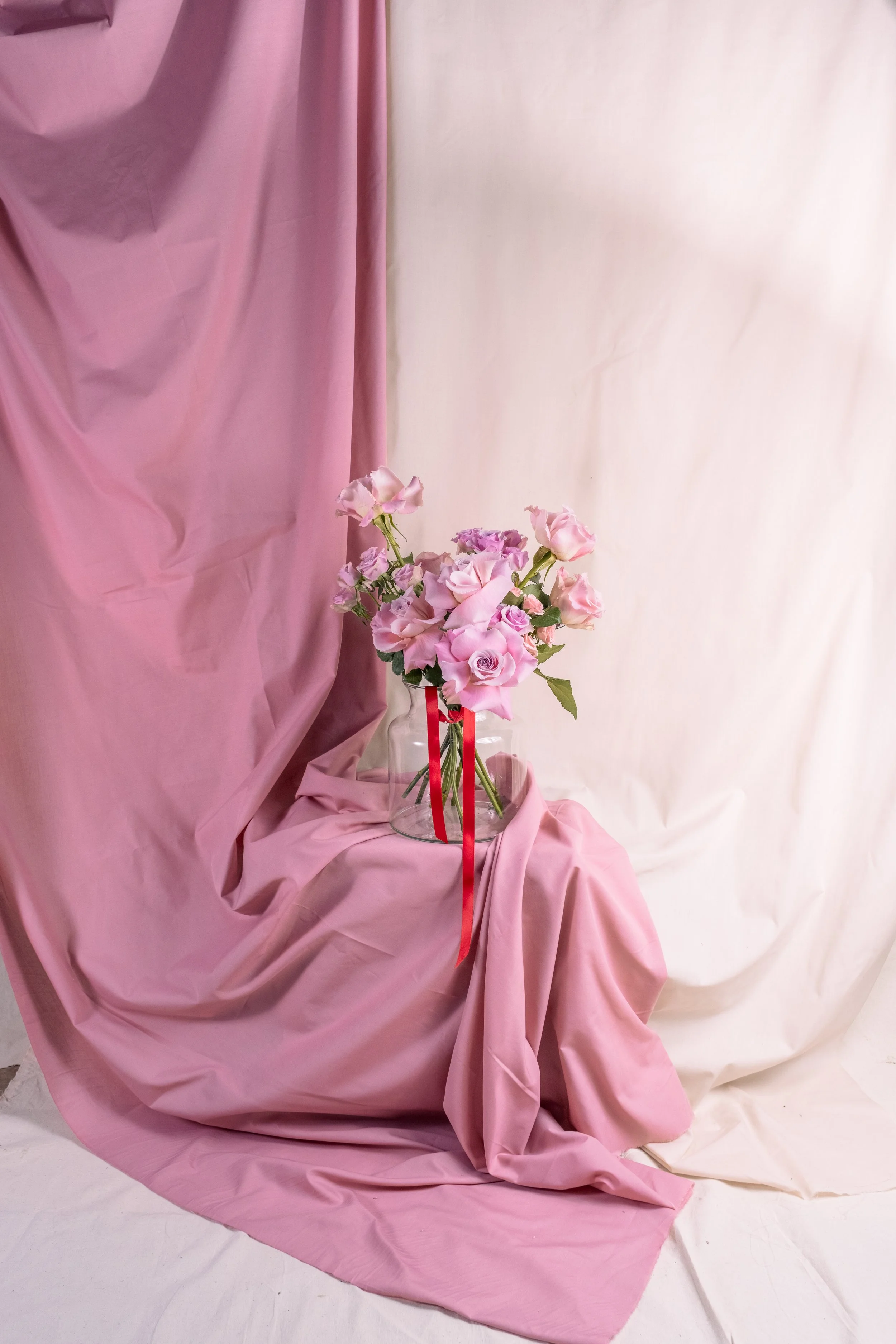 THE PINK ONE - 6 pink roses